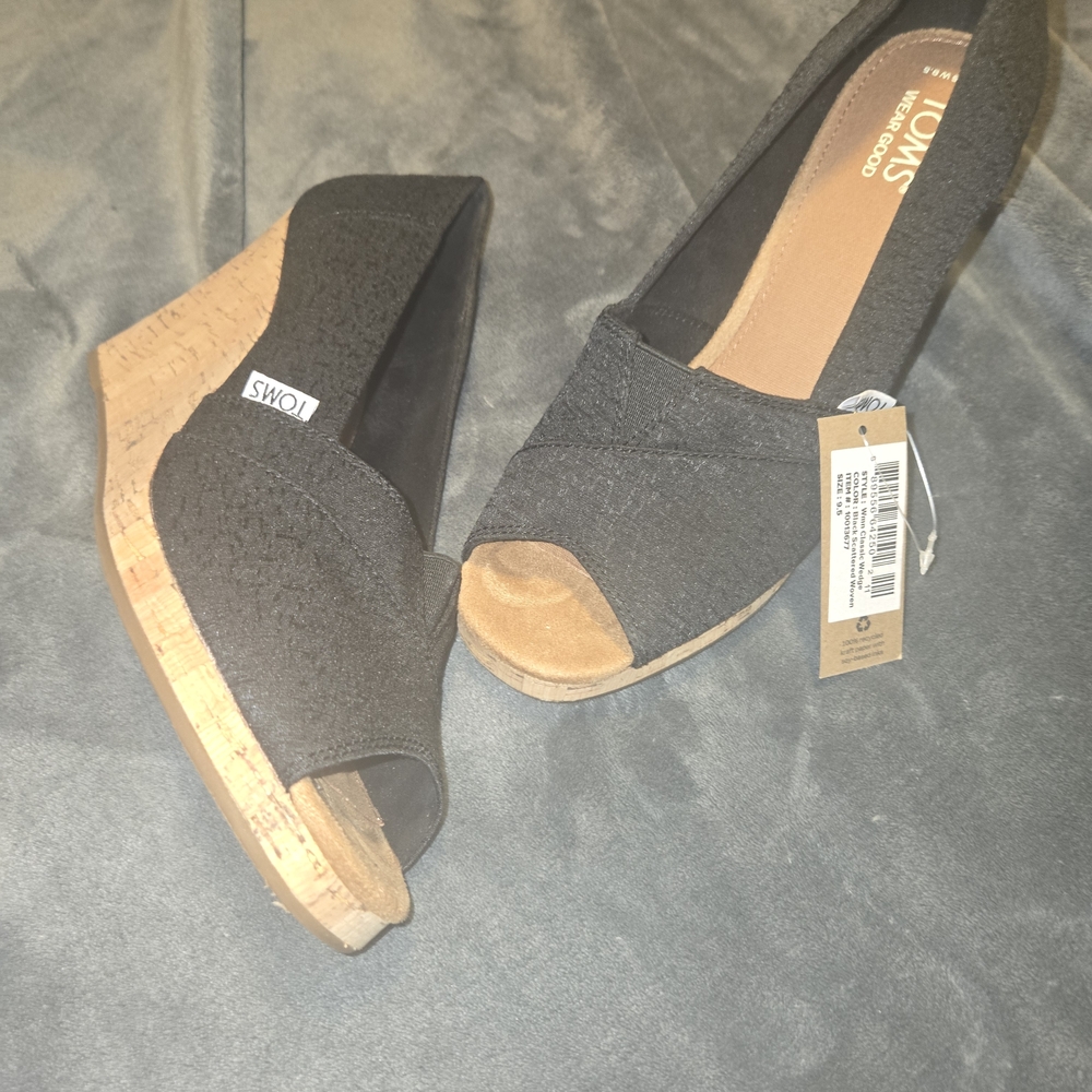 TOMS Black and Tan Wedge Shoes